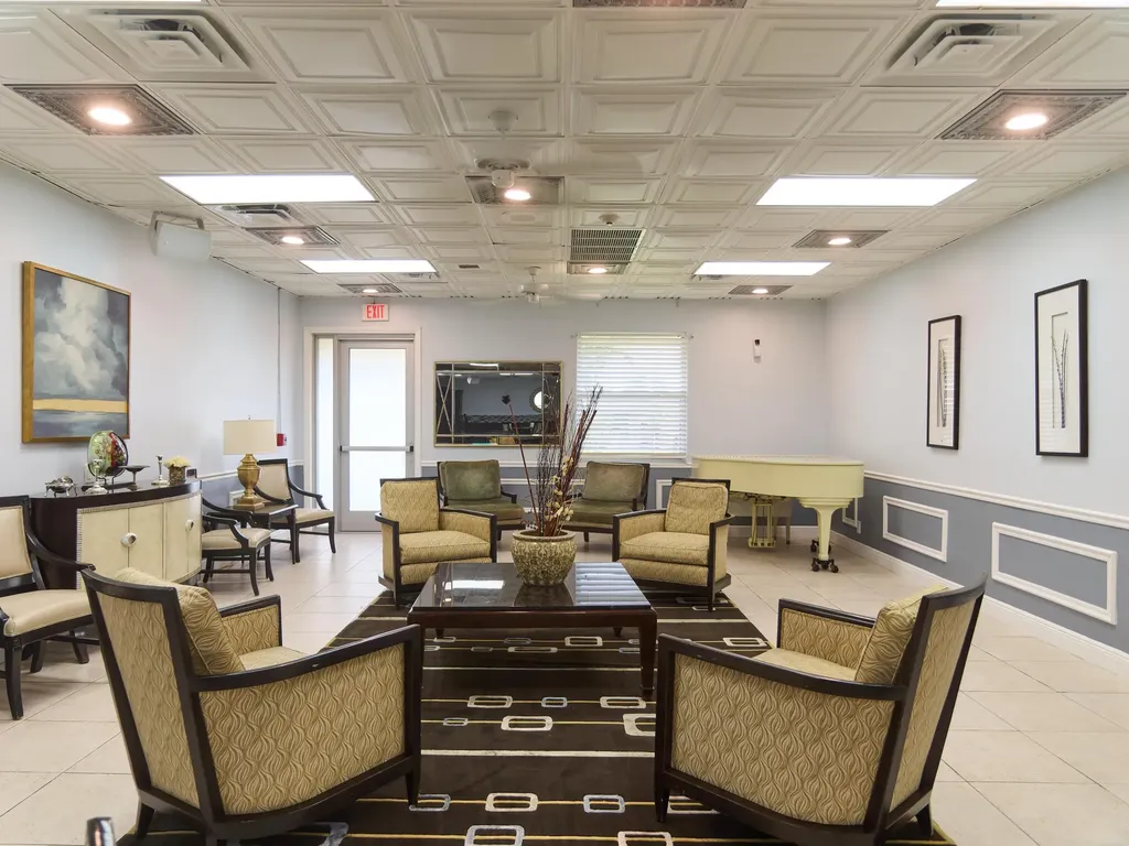 175 Lake Susan Lane West Palm Beach FL 33411