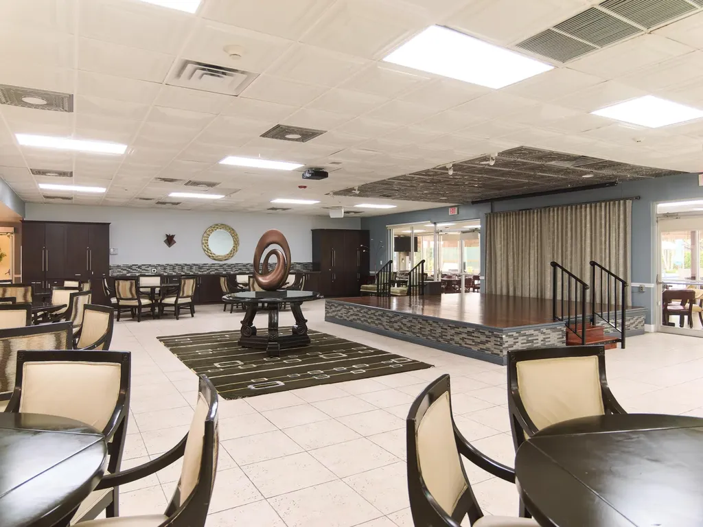 175 Lake Susan Lane West Palm Beach FL 33411