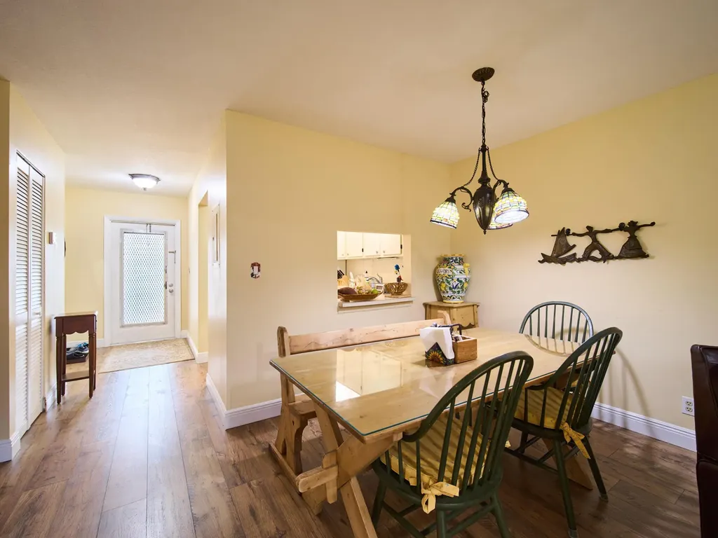 175 Lake Susan Lane West Palm Beach FL 33411