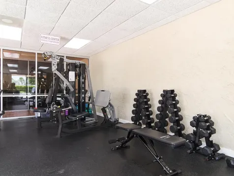 175 Lake Susan Lane West Palm Beach FL 33411