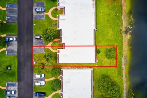 175 Lake Susan Lane West Palm Beach FL 33411