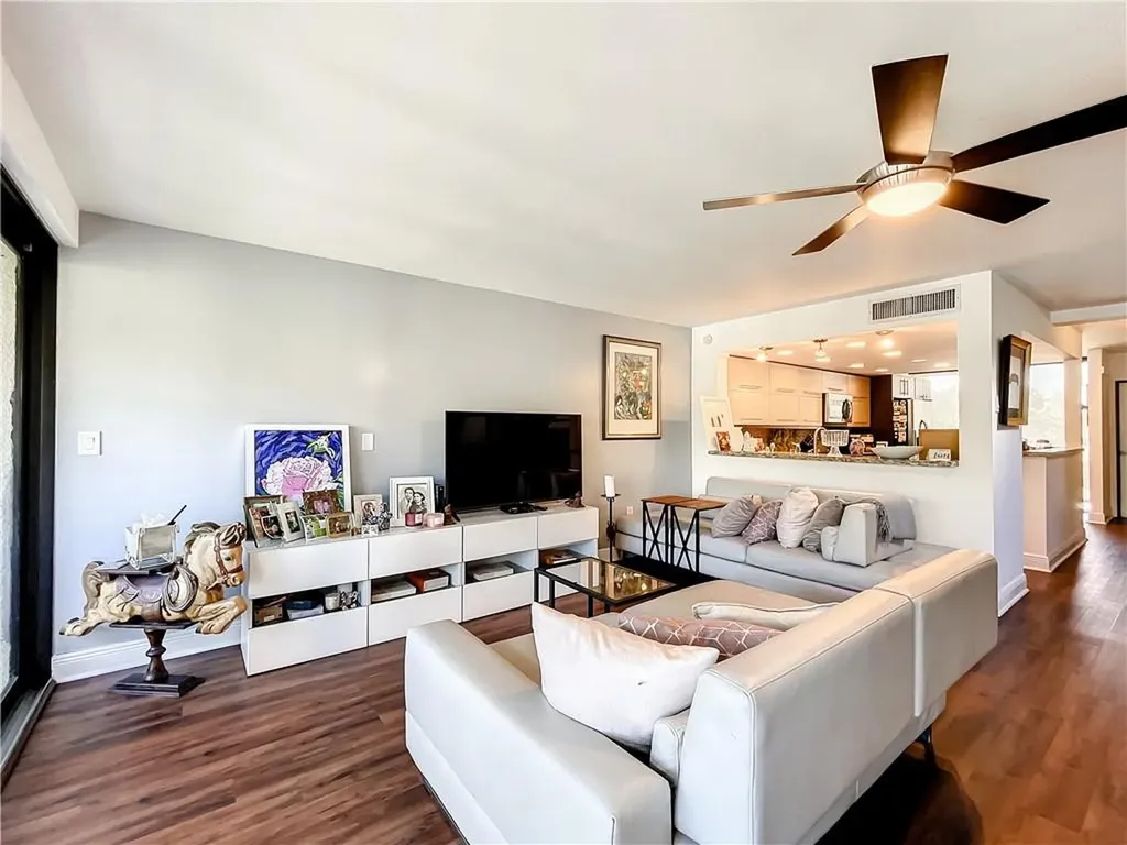 1100 SE 5th Court Pompano Beach FL 33060