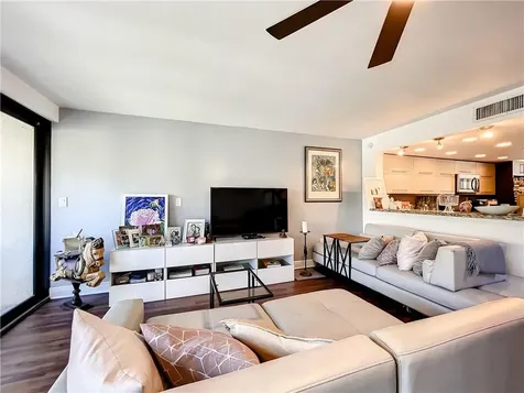 1100 SE 5th Court Pompano Beach FL 33060