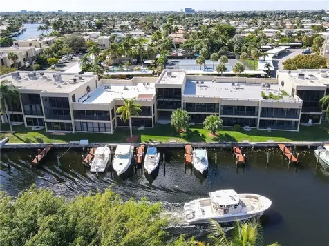1100 SE 5th Court Pompano Beach FL 33060