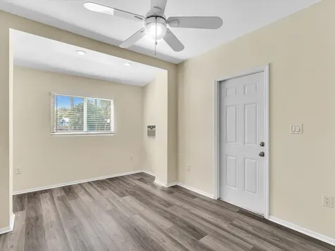 607 W Perry Street Lantana FL 33462