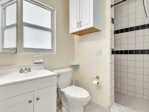 607 W Perry Street Lantana FL 33462