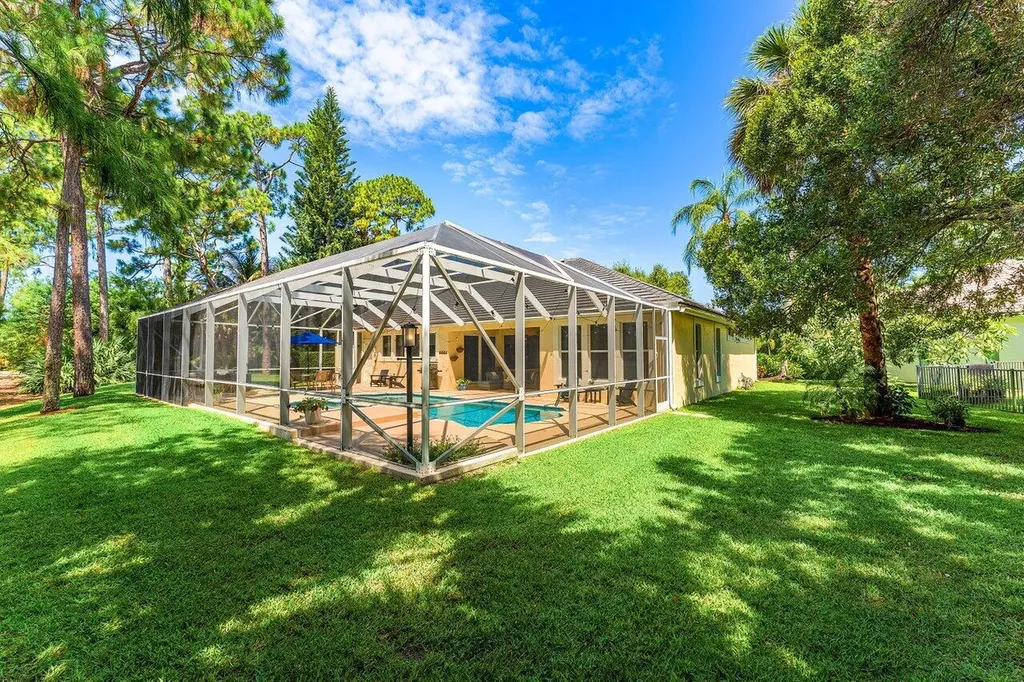 15730 Glen Willow Lane Wellington FL 33414