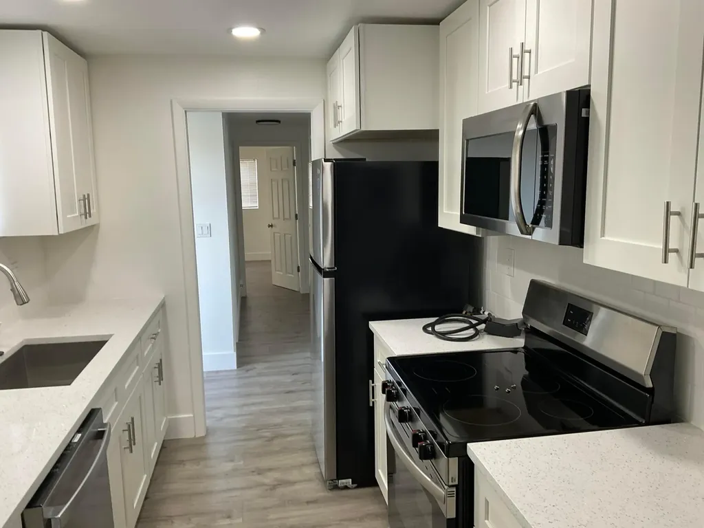 5662 Parke Avenue West Palm Beach FL 33407