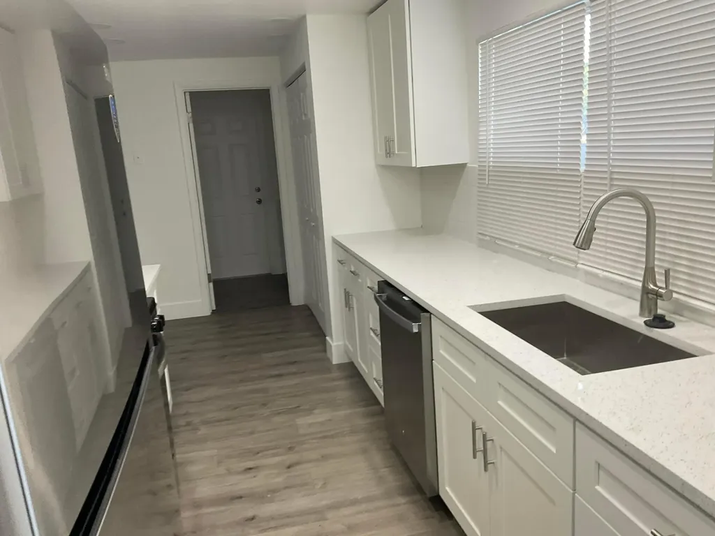 5662 Parke Avenue West Palm Beach FL 33407