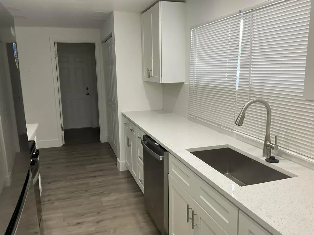 5662 Parke Avenue West Palm Beach FL 33407