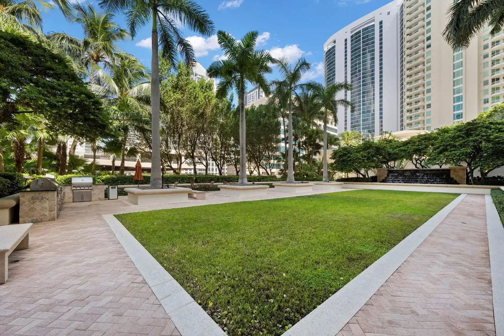347 N New River Drive Fort Lauderdale FL 33301