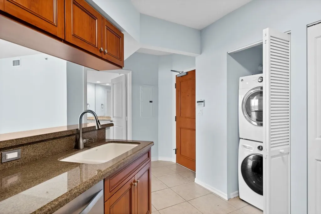 347 N New River Drive Fort Lauderdale FL 33301