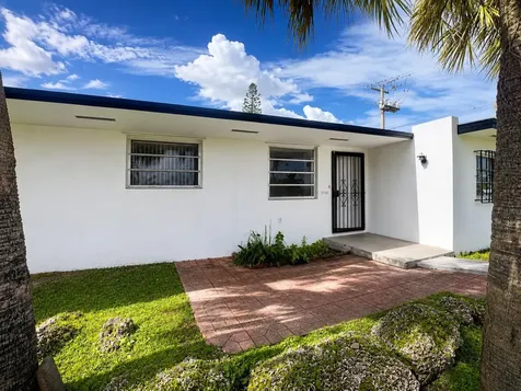 2152 SW 72nd Avenue Miami FL 33155