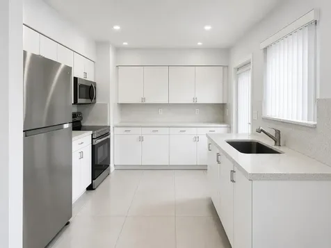 2152 SW 72nd Avenue Miami FL 33155