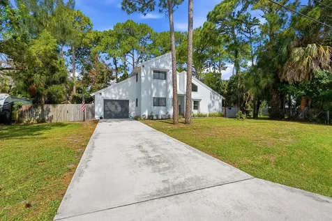 5909 Hickory Drive Fort Pierce FL 34982