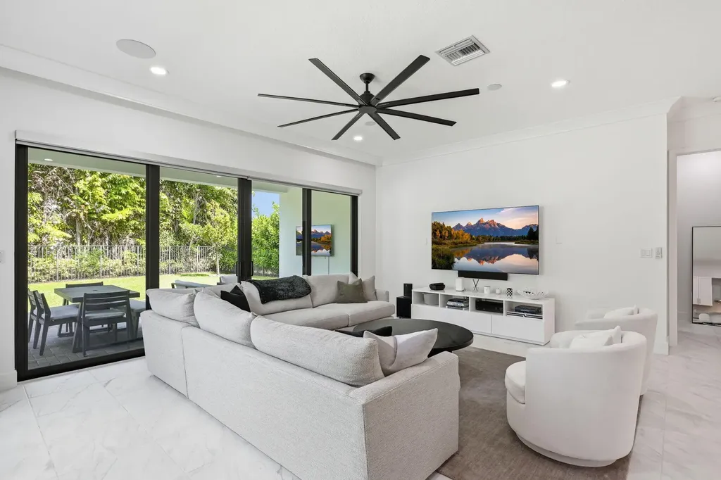 8544 Apple Falls Lane Boca Raton FL 33496