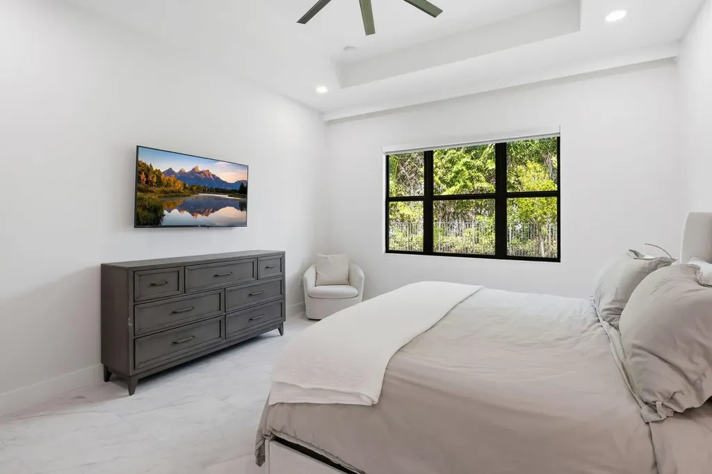 8544 Apple Falls Lane Boca Raton FL 33496