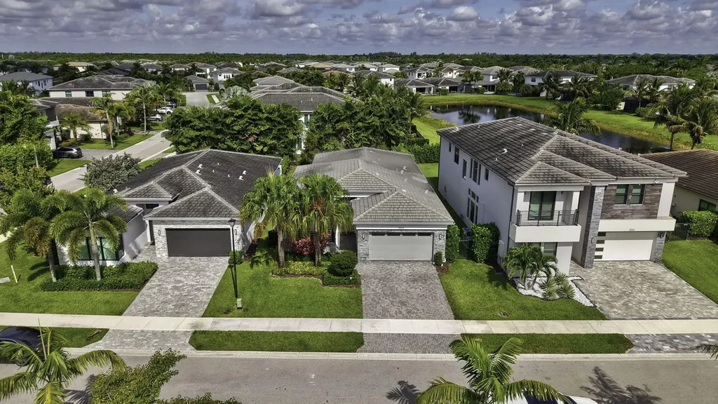 8544 Apple Falls Lane Boca Raton FL 33496