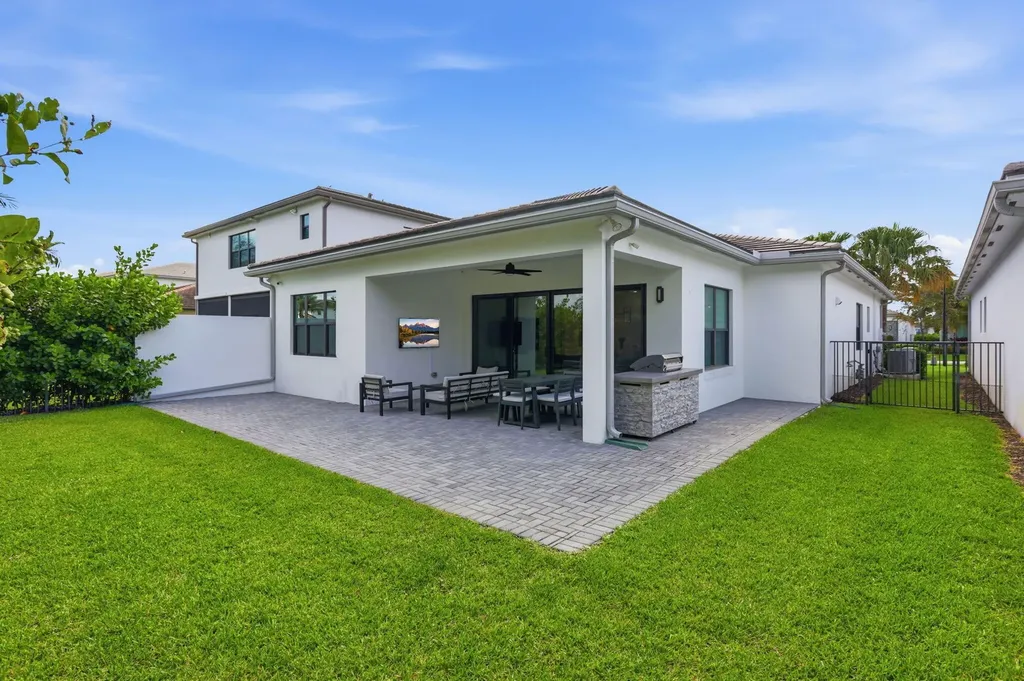 8544 Apple Falls Lane Boca Raton FL 33496