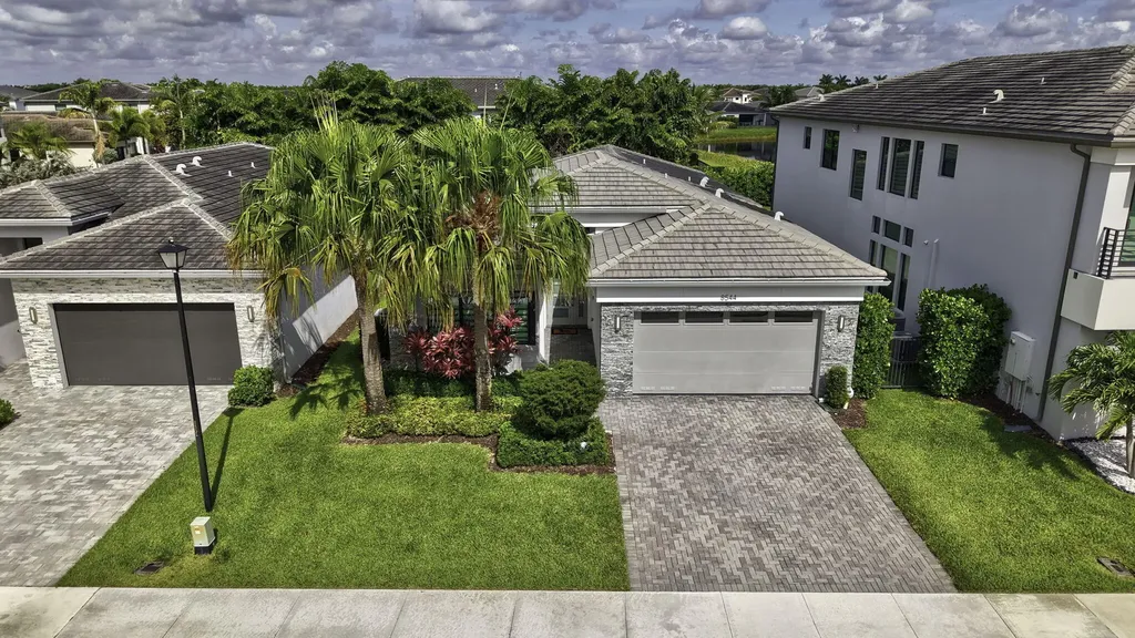 8544 Apple Falls Lane Boca Raton FL 33496