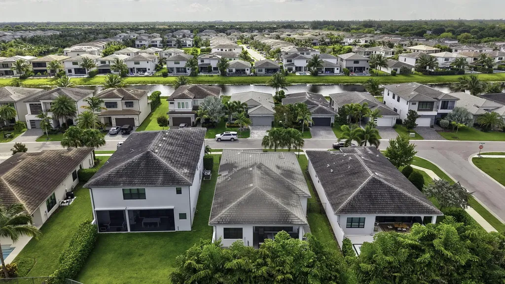 8544 Apple Falls Lane Boca Raton FL 33496