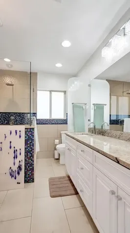 5 Gatehouse Road Sea Ranch Lakes FL 33308