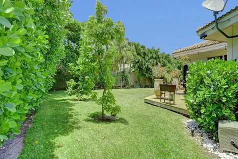 5 Gatehouse Road Sea Ranch Lakes FL 33308