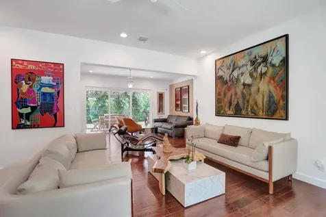 5 Gatehouse Road Sea Ranch Lakes FL 33308