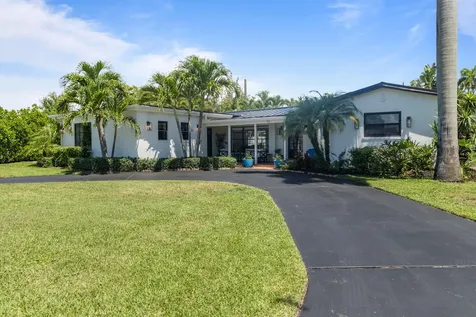 711 SW 27th Way Boynton Beach FL 33435