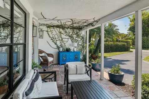 711 SW 27th Way Boynton Beach FL 33435