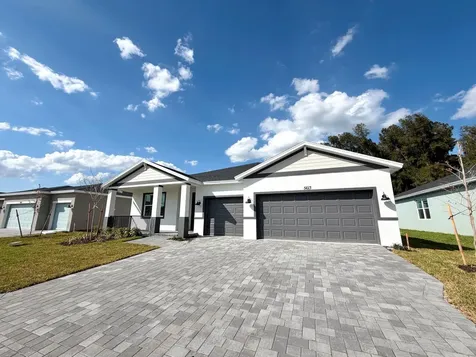 5613 Hampton Park Circle Vero Beach FL 32966