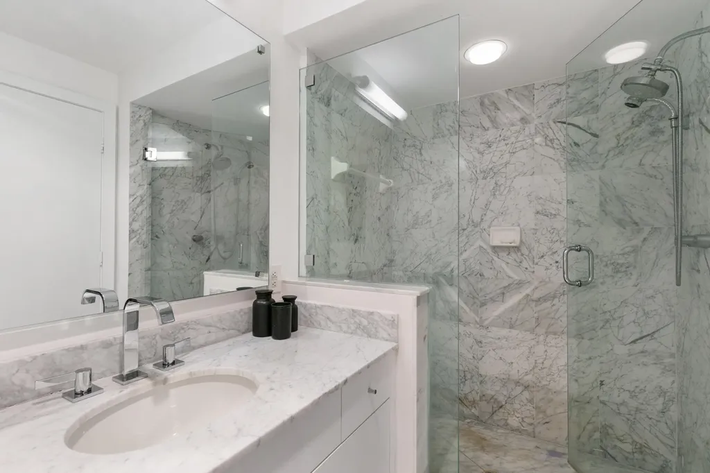 300 SE 5th Avenue Boca Raton FL 33432