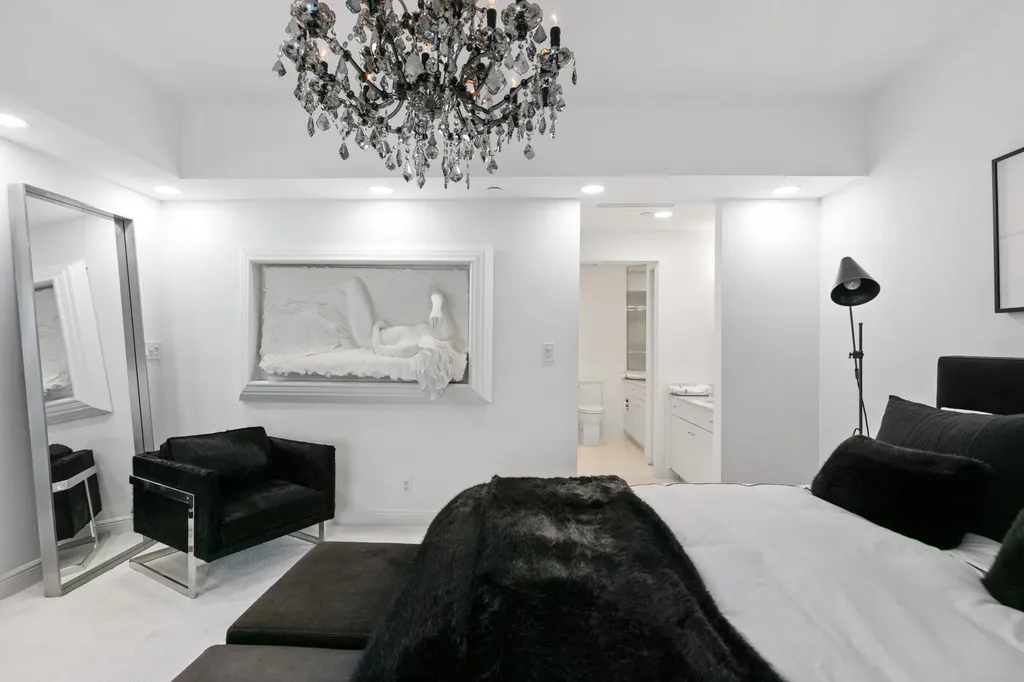300 SE 5th Avenue Boca Raton FL 33432