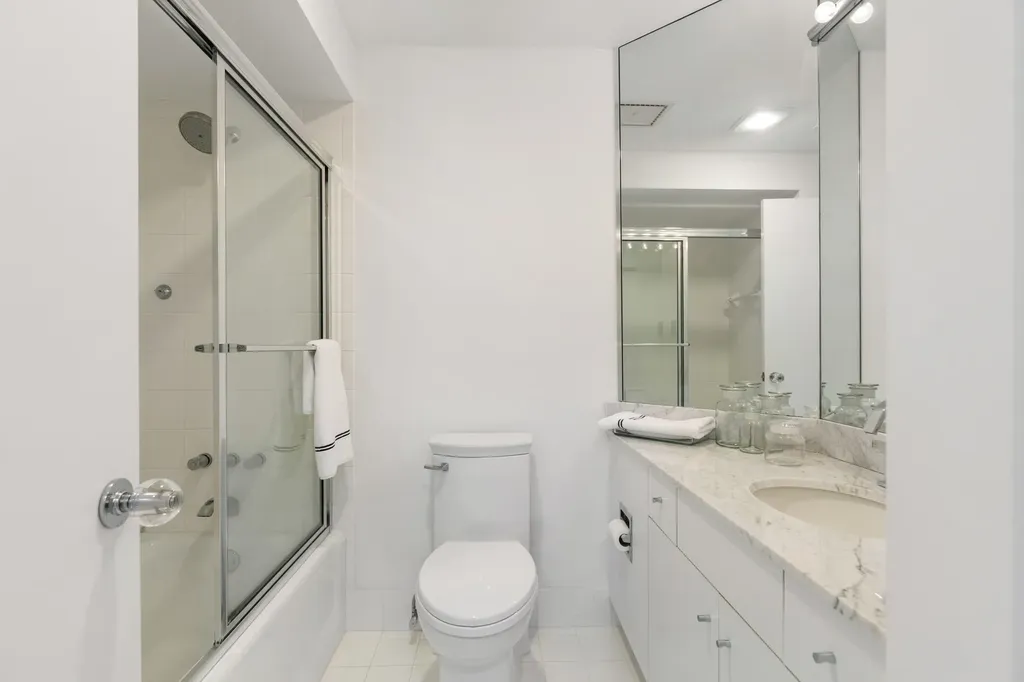 300 SE 5th Avenue Boca Raton FL 33432