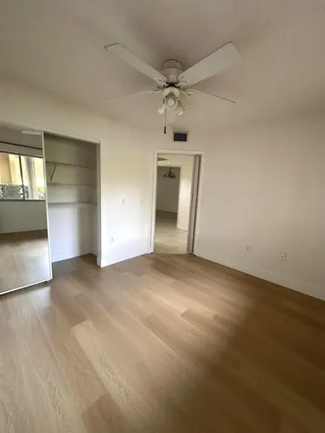 1400 SW 137 Avenue Pembroke Pines FL 33027