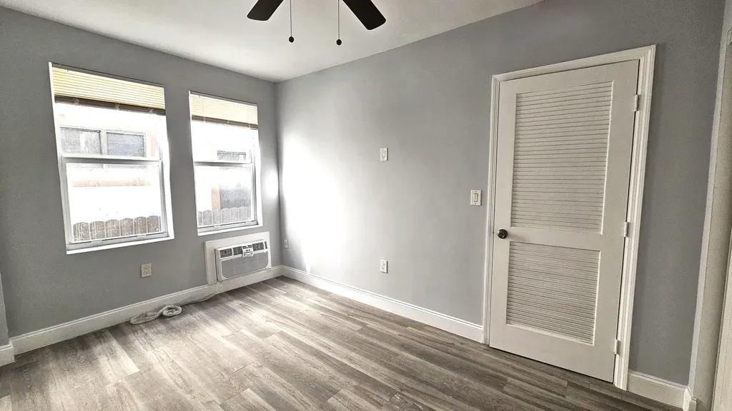 1142 SW 4th Street Miami FL 33130