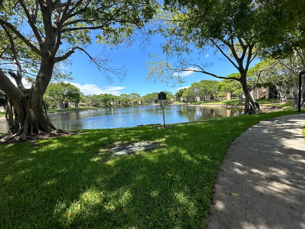 641 Cypress Lake Boulevard Deerfield Beach FL 33064