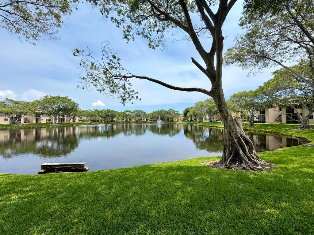 641 Cypress Lake Boulevard Deerfield Beach FL 33064