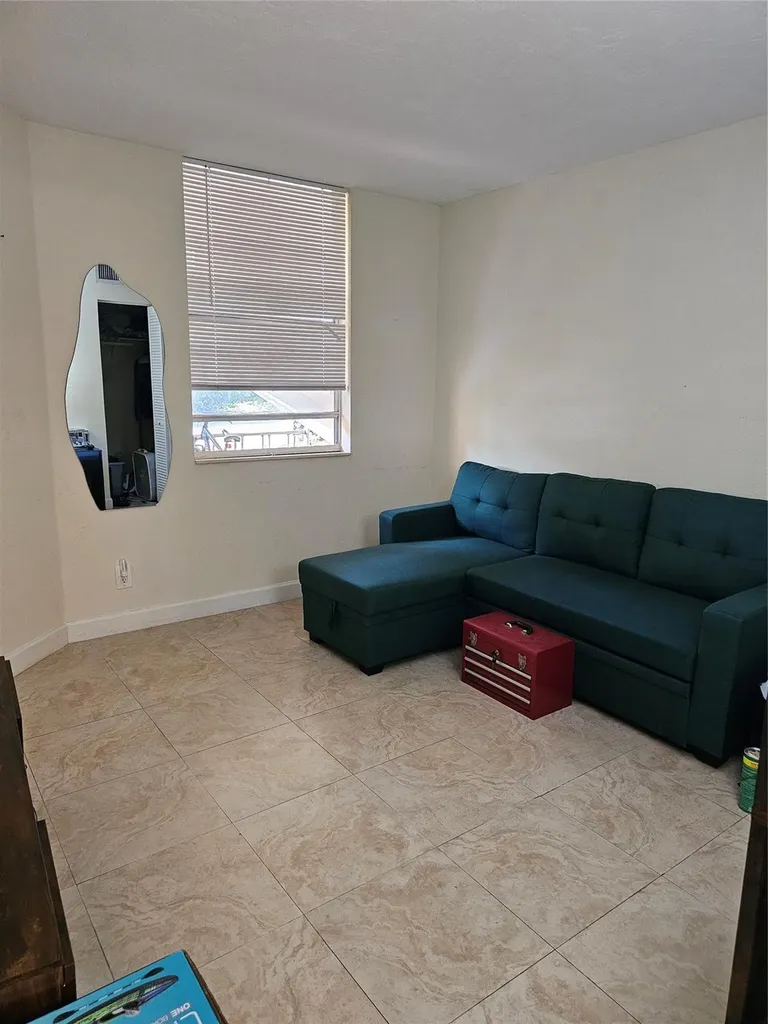 8294 NW 24th Street Coral Springs FL 33065