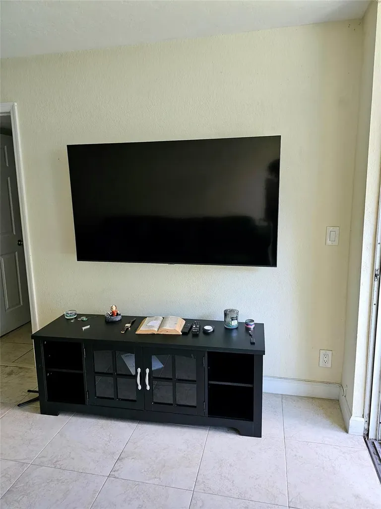 8294 NW 24th Street Coral Springs FL 33065