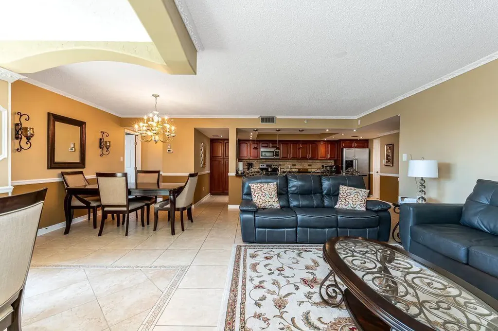 1915 Lavers Circle Delray Beach FL 33444