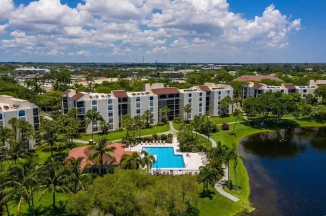 1915 Lavers Circle Delray Beach FL 33444