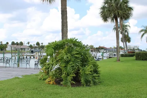 1181 Carlton Court Fort Pierce FL 34949