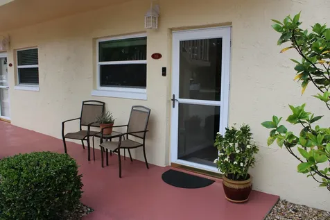 1181 Carlton Court Fort Pierce FL 34949