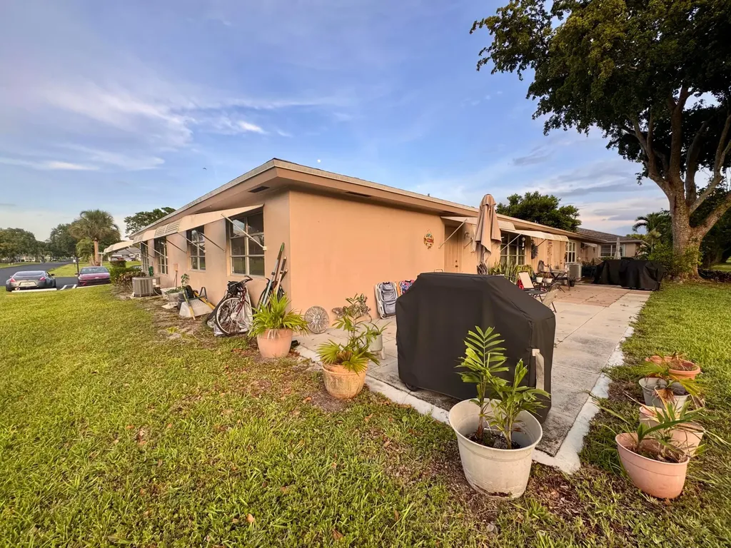 1252 Club Drive W Delray Beach FL 33445