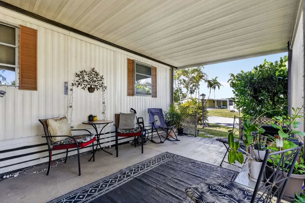 12375 S Military Trail Boynton Beach FL 33436