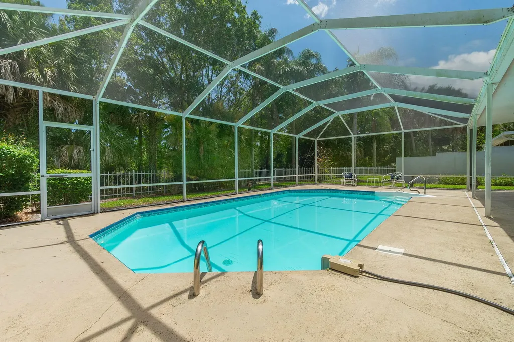 7533 SE Autumn Lane Hobe Sound FL 33455