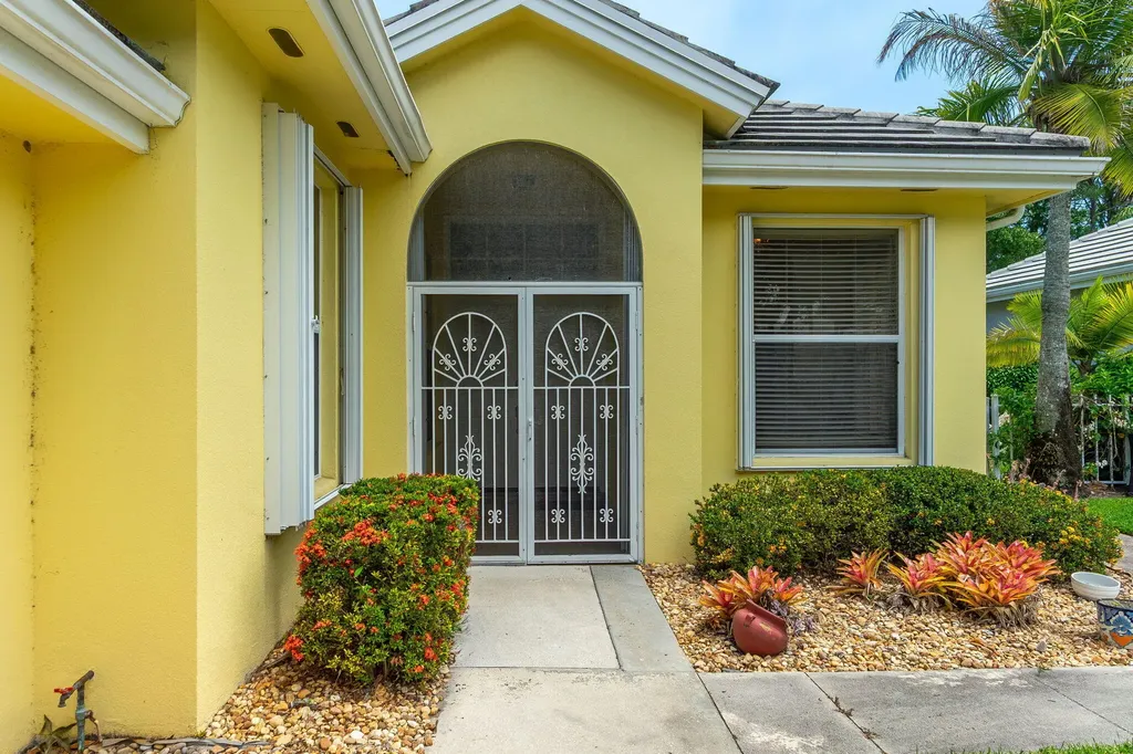 7533 SE Autumn Lane Hobe Sound FL 33455