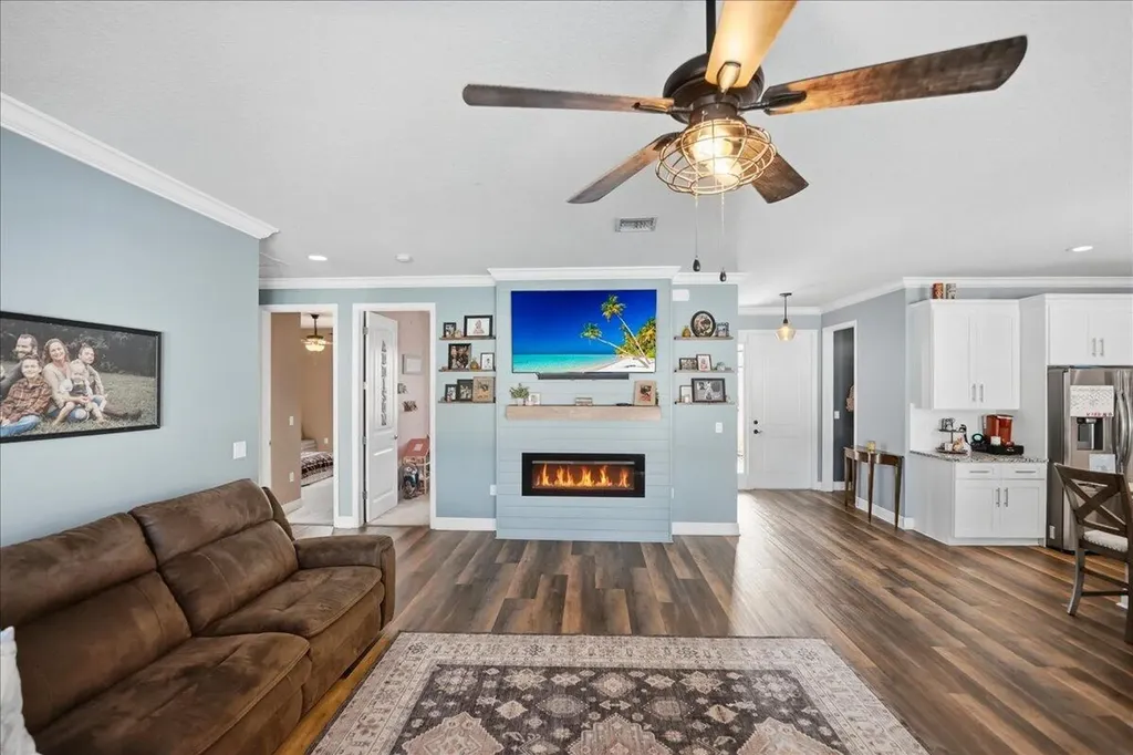 2142 SW Pruitt Street Port St Lucie FL 34953