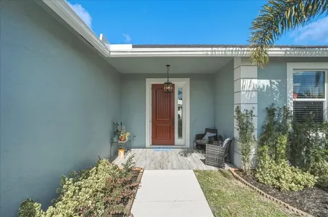 2142 SW Pruitt Street Port St Lucie FL 34953